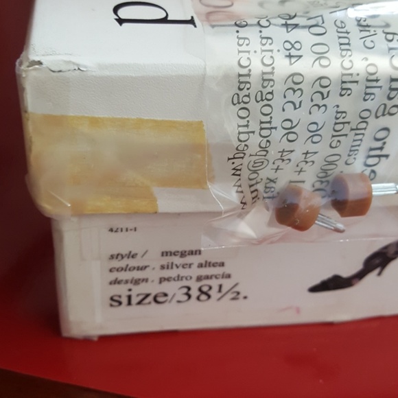 17:02- Pedro Garcia Swarovski Open Toe Heels - Picture 8 of 8